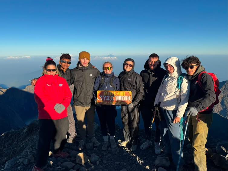 mount rinjani summit
